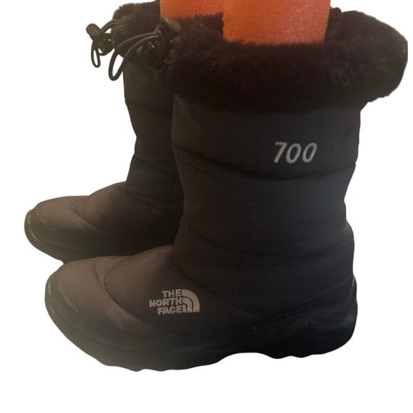 VGUC The North Face 700 Women's Black Goose Down Ankle Snow Boots Size 7 - Picture 2 of 9